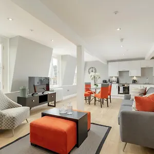 Destiny Scotland Hanover Edimburgo